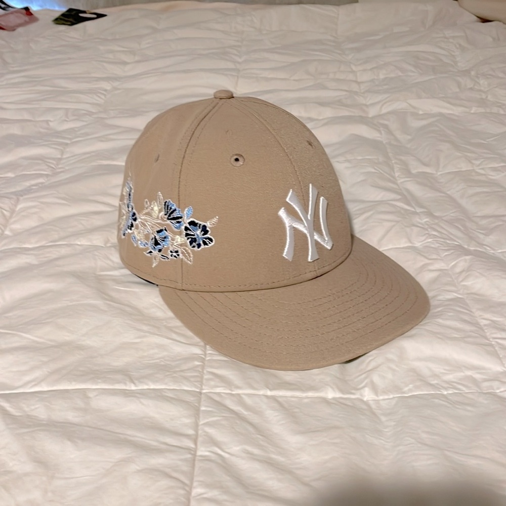 KITH & New Era for Yankees Low Profile Fitted Hat Canvas